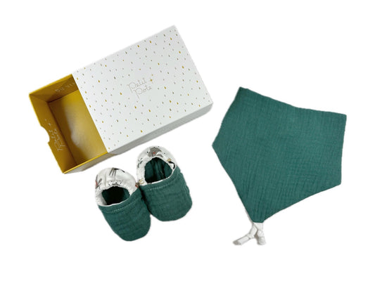 Box naissance chaussons & bavoir bandana Lapin vert
